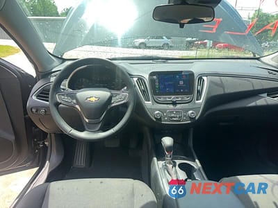 Zdjęcie 9 z 10 samochodu: 2025 CHEVROLET MALIBU RS VIN:1G1ZG5ST0SF134801 - miniatura