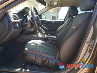 Zdjęcie 7 z 12 samochodu: 2016 BMW 320 I VIN:WBA8E1G59GNT34047 - miniatura
