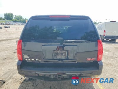Zdjęcie 6 z 13 samochodu: 2012 GMC YUKON XL C1500 SLT VIN:1GKS1KE04CR310571 - miniatura