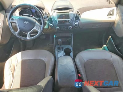 Zdjęcie 8 z 13 samochodu: 2011 HYUNDAI TUCSON GLS VIN:KM8JU3AC3BU314543 - miniatura