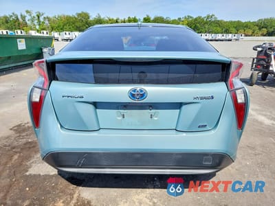 Zdjęcie 6 z 12 samochodu: 2016 TOYOTA PRIUS TWO ECO VIN:JTDKARFU7G3007038 - miniatura