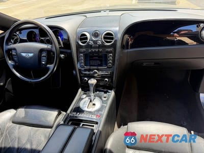 Zdjęcie 9 z 10 samochodu: 2005 BENTLEY CONTINENTAL GT VIN:SCBCR63W55C029251 - miniatura