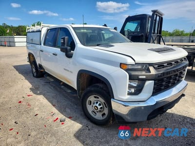 Czwarte zdjęcie samochodu z boku: 2021 CHEVROLET SILVERADO K2500 HEAVY DUTY VIN:1GC4YLE70MF216838 - miniatura