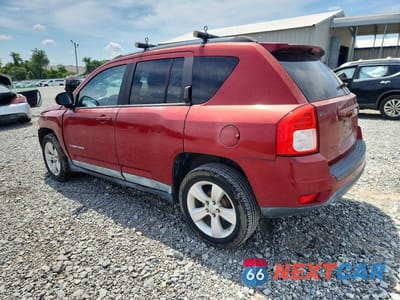 Drugie zdjęcie samochodu z przodu: 2011 JEEP COMPASS SPORT VIN:1J4NT1FB7BD213822 - miniatura