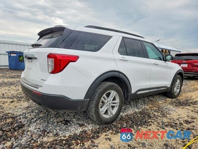 Trzecie zdjęcie samochodu z tyłu: 2023 FORD EXPLORER XLT VIN:1FMSK8DH4PGC02418 - miniatura