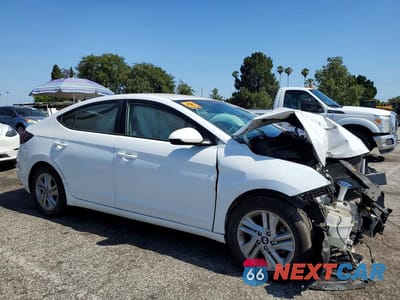 Czwarte zdjęcie samochodu z boku: 2020 HYUNDAI ELANTRA SEL VIN:5NPD84LF5LH601543 - miniatura