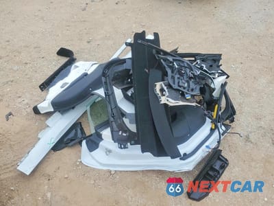 Zdjęcie 12 z 13 samochodu: 2022 TESLA MODEL S VIN:5YJSA1E68NF459648 - miniatura