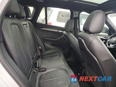 Zdjęcie 11 z 14 samochodu: 2016 BMW X1 XDRIVE28I VIN:WBXHT3C31GP886321 - miniatura