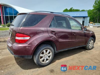 Trzecie zdjęcie samochodu z tyłu: 2006 MERCEDES-BENZ ML 350 VIN:4JGBB86E66A076762 - miniatura