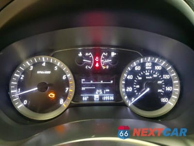 Zdjęcie 9 z 12 samochodu: 2015 NISSAN SENTRA SV VIN:3N1AB7AP0FL671461 - miniatura