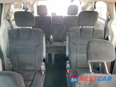 Zdjęcie 10 z 13 samochodu: 2016 DODGE CARAVAN VIN:2C4RDGCG0GR210000 - miniatura