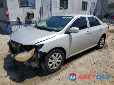 2010 TOYOTA COROLLA LE 1NXBU4EEXAZ256466 - główne zdjęcie licytacji z USA - miniatura