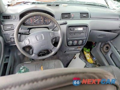 Zdjęcie 8 z 13 samochodu: 1997 HONDA CR-V LX VIN:JHLRD1856VC034034 - miniatura