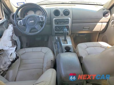 Zdjęcie 8 z 13 samochodu: 2003 JEEP LIBERTY RENEGADE VIN:1J4GL38K83W515479 - miniatura