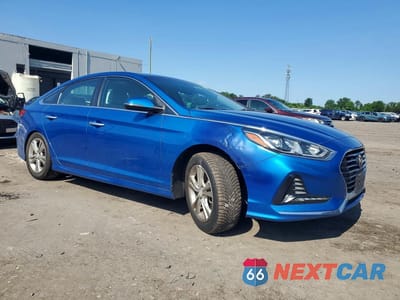 Czwarte zdjęcie samochodu z boku: 2018 HYUNDAI SONATA SEL VIN:5NPE34AF1JH664500 - miniatura