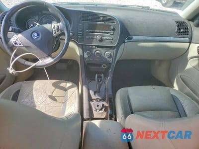 Zdjęcie 8 z 12 samochodu: 2011 SAAB 9-3 AERO VIN:YS3FC4CYXB1302248 - miniatura