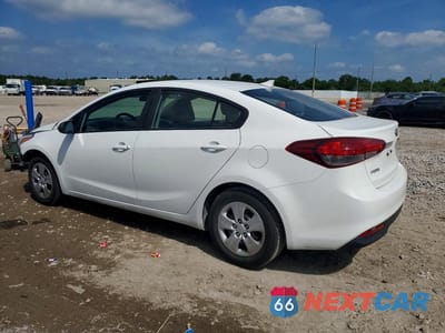 Drugie zdjęcie samochodu z przodu: 2018 KIA FORTE LX VIN:3KPFK4A78JE221331 - miniatura