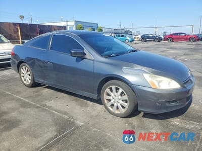 Czwarte zdjęcie samochodu z boku: 2006 HONDA ACCORD EX VIN:1HGCM82666A005998 - miniatura