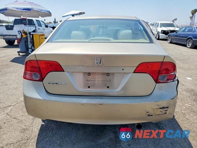 Zdjęcie 6 z 12 samochodu: 2008 HONDA CIVIC LX VIN:1HGFA16568L010351 - miniatura