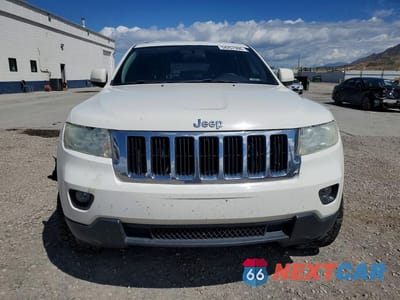Piąte zdjęcie samochodu w środku: 2011 JEEP GRAND CHEROKEE LAREDO VIN:1J4RR4GG2BC654677 - miniatura