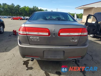 Zdjęcie 6 z 12 samochodu: 2011 LINCOLN MKZ VIN:3LNHL2GC0BR755119 - miniatura