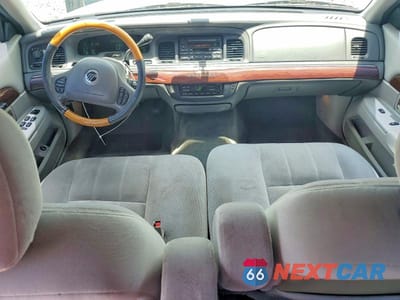 Zdjęcie 8 z 12 samochodu: 2003 MERCURY GRAND MARQUIS LS VIN:2MEFM75W93X675953 - miniatura