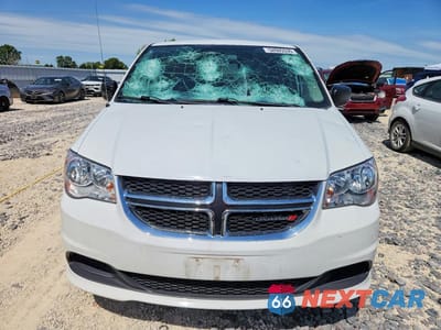 Piąte zdjęcie samochodu w środku: 2016 DODGE GRAND CARAVAN SE VIN:2C4RDGBG6GR169826 - miniatura