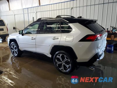 Drugie zdjęcie samochodu z przodu: 2024 TOYOTA RAV4 PRIME XSE VIN:JTMEB3FV5RD207977 - miniatura