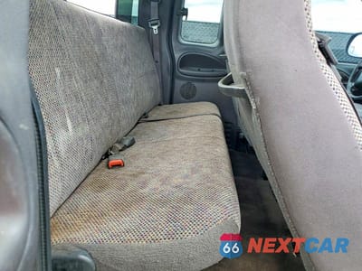 Zdjęcie 10 z 13 samochodu: 2000 DODGE RAM 1500 VIN:3B7HC13Y2YG102683 - miniatura