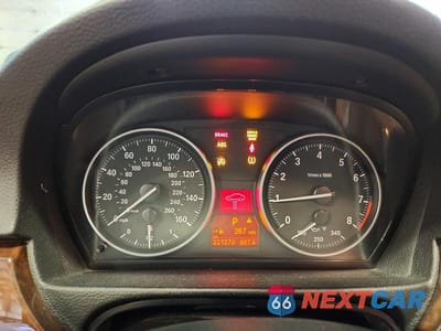 Zdjęcie 9 z 12 samochodu: 2008 BMW 328 I VIN:WBAWB33538P132439 - miniatura