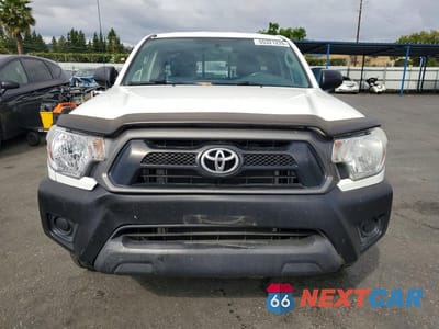 Piąte zdjęcie samochodu w środku: 2015 TOYOTA TACOMA ACCESS CAB VIN:5TFTX4CN0FX051876 - miniatura