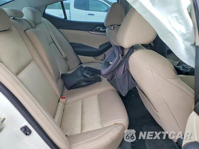 Zdjęcie 10 z 12 samochodu: 2016 NISSAN MAXIMA 3.5 S VIN:1N4AA6AP4GC906912 - miniatura