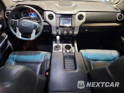 Zdjęcie 8 z 12 samochodu: 2016 TOYOTA TUNDRA SR5 VIN:5TFEW5F16GX203137 - miniatura