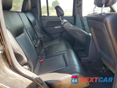 Zdjęcie 10 z 12 samochodu: 2012 JEEP LIBERTY LIMITED VIN:1C4PJLCK2CW125819 - miniatura