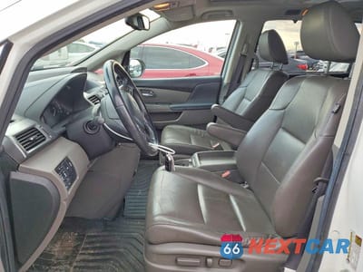 Zdjęcie 7 z 13 samochodu: 2014 HONDA ODYSSEY TOURING VIN:5FNRL5H93EB059177 - miniatura