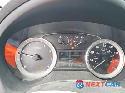Zdjęcie 9 z 12 samochodu: 2013 NISSAN SENTRA S VIN:3N1AB7AP1DL775311 - miniatura