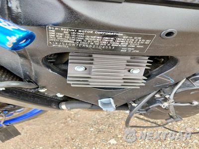 Zdjęcie 9 z 9 samochodu: 2008 SUZUKI GSX-R600 VIN:JS1GN7EA582104553 - miniatura