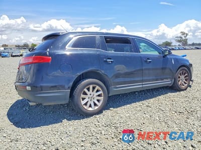 Trzecie zdjęcie samochodu z tyłu: 2014 LINCOLN MKT VIN:2LMHJ5NK7EBL57835 - miniatura