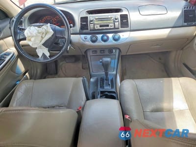 Zdjęcie 8 z 12 samochodu: 2005 TOYOTA CAMRY SE VIN:JTDBA32K250024975 - miniatura