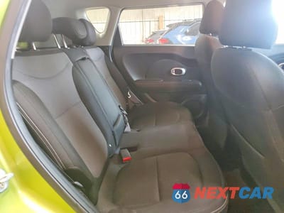 Zdjęcie 10 z 12 samochodu: 2017 KIA SOUL + VIN:KNDJP3A5XH7878680 - miniatura