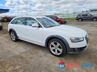 Czwarte zdjęcie samochodu z boku: 2014 AUDI A4 ALLROAD PRESTIGE VIN:WA1VFBFL5EA094258 - miniatura