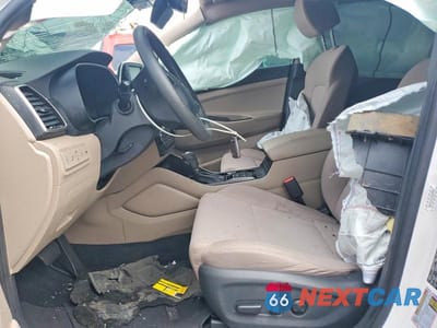 Zdjęcie 7 z 12 samochodu: 2019 HYUNDAI TUCSON SPORT VIN:KM8J3CALXKU848979 - miniatura