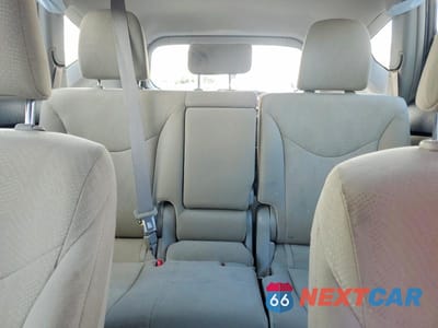 Zdjęcie 10 z 13 samochodu: 2013 TOYOTA PRIUS V THREE VIN:JTDZN3EU8D3224739 - miniatura
