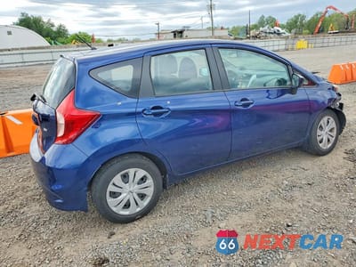 Trzecie zdjęcie samochodu z tyłu: 2018 NISSAN VERSA NOTE SV VIN:3N1CE2CP8JL370087 - miniatura