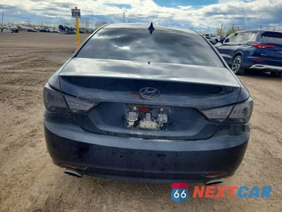 Zdjęcie 6 z 12 samochodu: 2013 HYUNDAI SONATA SE VIN:5NPEC4AC4DH747137 - miniatura