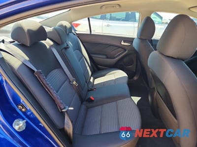 Zdjęcie 10 z 12 samochodu: 2018 KIA FORTE LX VIN:3KPFL4A72JE194365 - miniatura