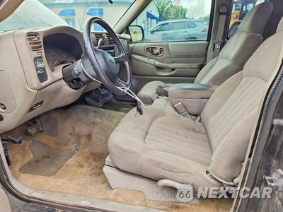 Zdjęcie 7 z 12 samochodu: 2003 CHEVROLET S TRUCK S10 VIN:1GCCS19X238156219 - miniatura