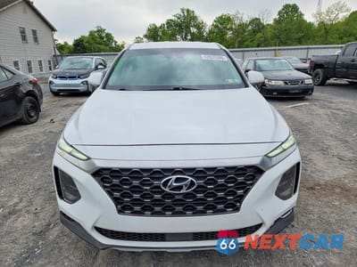 Piąte zdjęcie samochodu w środku: 2019 HYUNDAI SANTA FE SE VIN:5NMS2CAD1KH099677 - miniatura