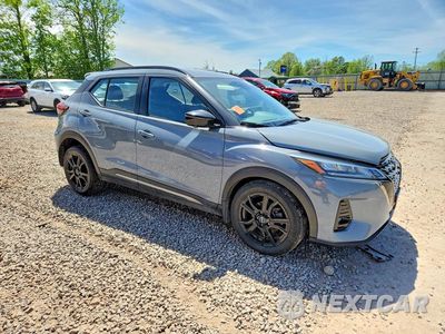 Czwarte zdjęcie samochodu z boku: 2024 NISSAN KICKS SR VIN:3N1CP5DV0RL555254 - miniatura