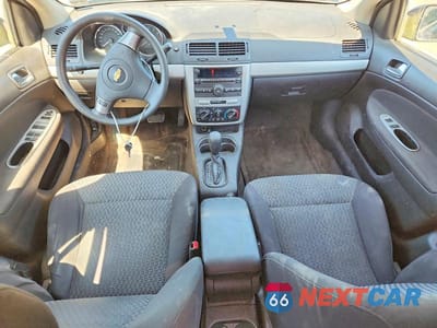 Zdjęcie 8 z 12 samochodu: 2010 CHEVROLET COBALT 1LT VIN:1G1AD5F53A7195263 - miniatura